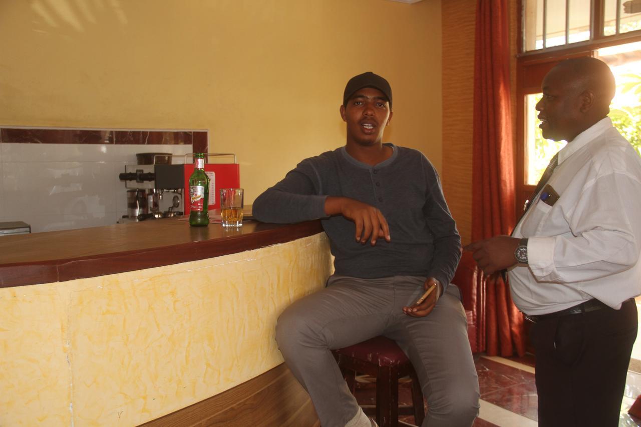 Bomen Hotel Isiolo ภายนอก รูปภาพ